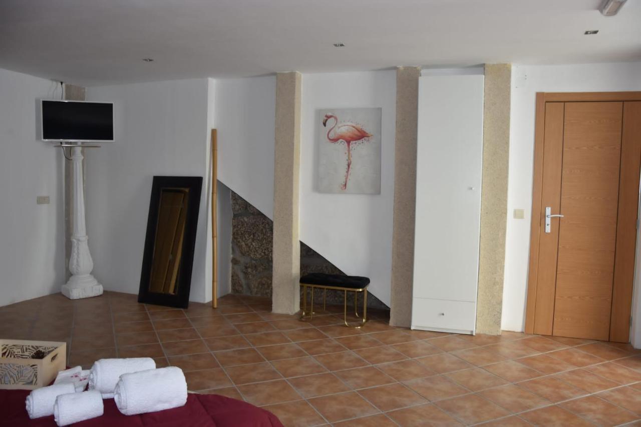 Dignus House Hotel Folhadosa Exterior photo